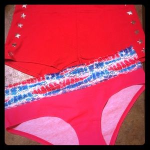 ✨VS PINK PANTIES // NWT